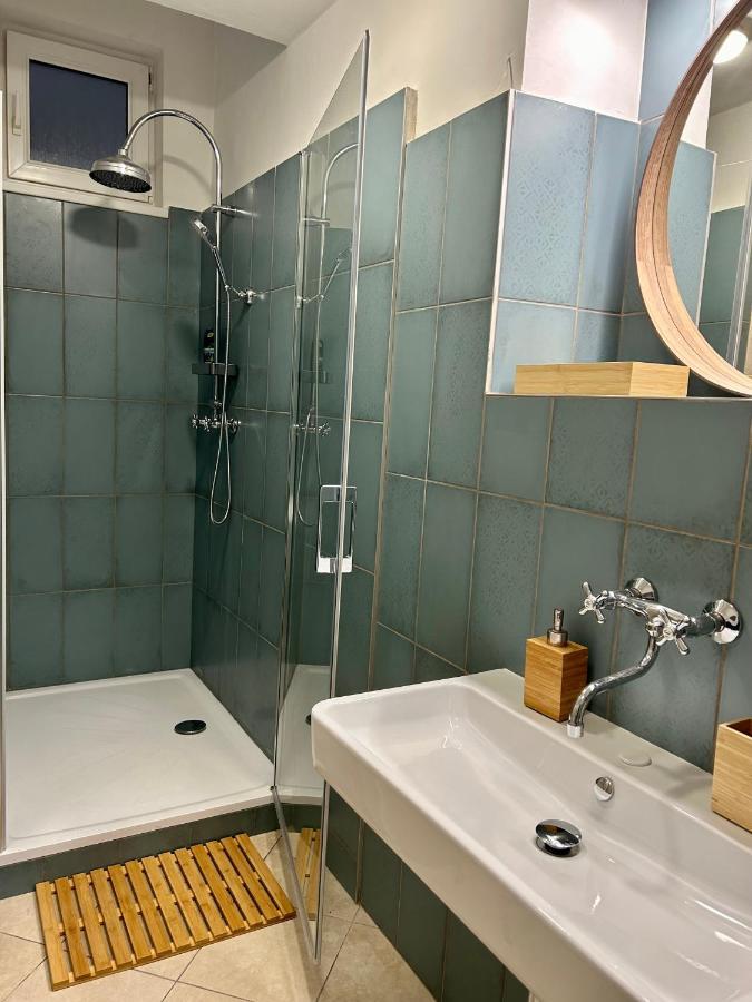 Almond Studio Apartment Bratislava Exteriér fotografie